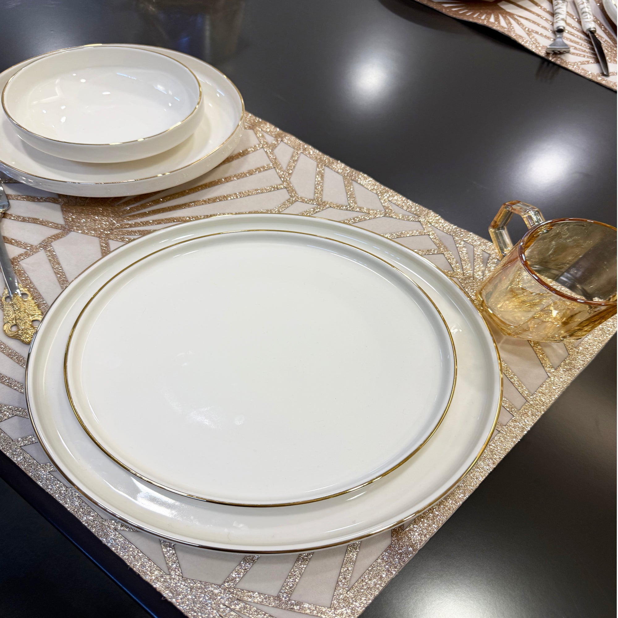 26-Pieces New Bone China Dinner Set with Gold Rim (SD-263) - GLARA HOME