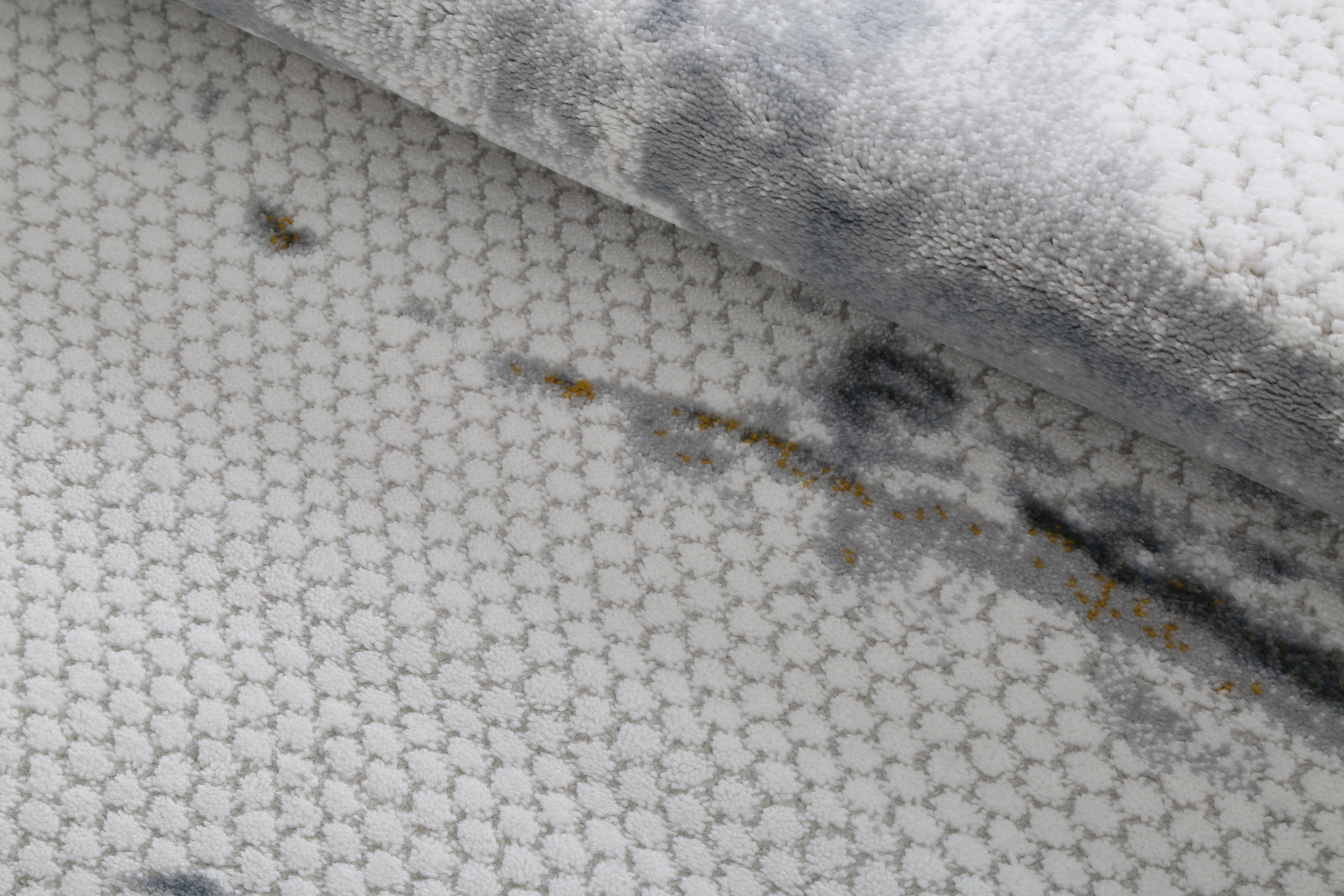 Glara CloudStone Abstract Rug – Soft Grey & Ivory 12mm Plush Texture ( Yanyu)