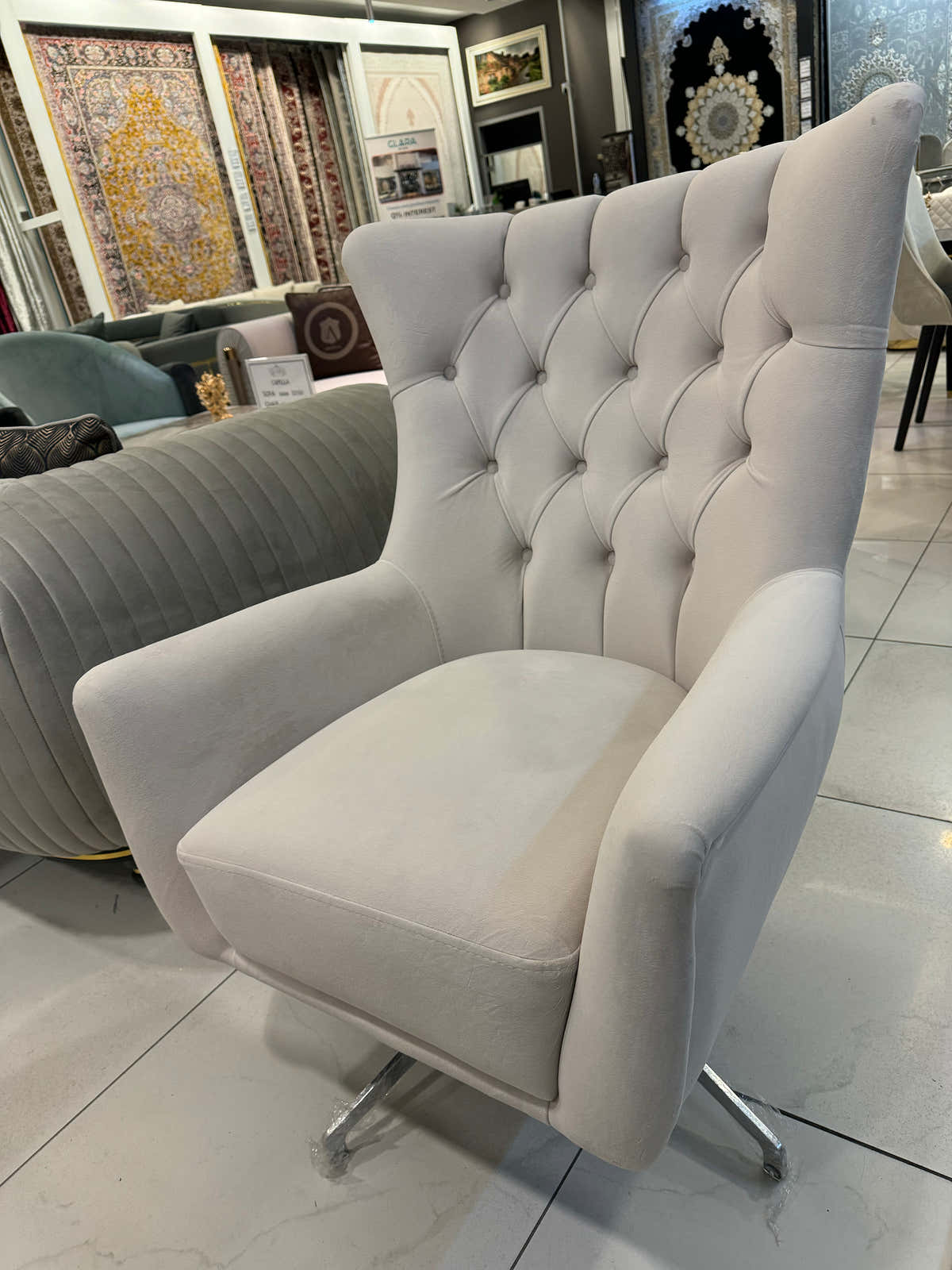 Bond Accent Chair ( Max04 Silver/ Grey - GLARA HOME