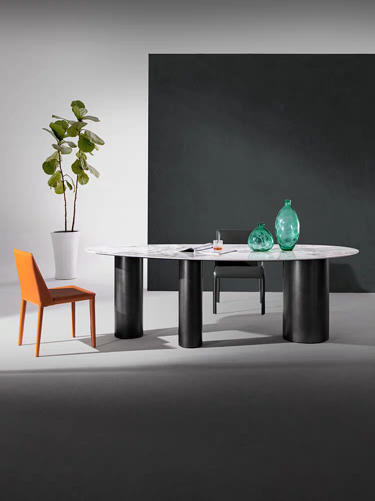 Noirva Oval Sintered Stone Dining Table (Noirva – Black base)