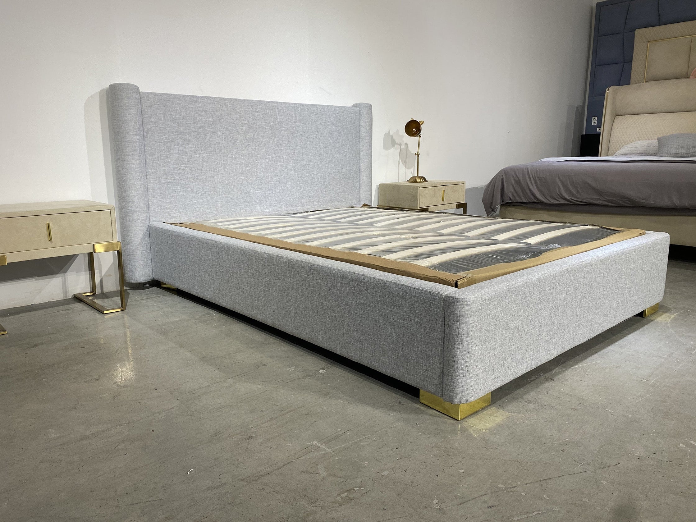 SK 112 Bedframe - GLARA HOME