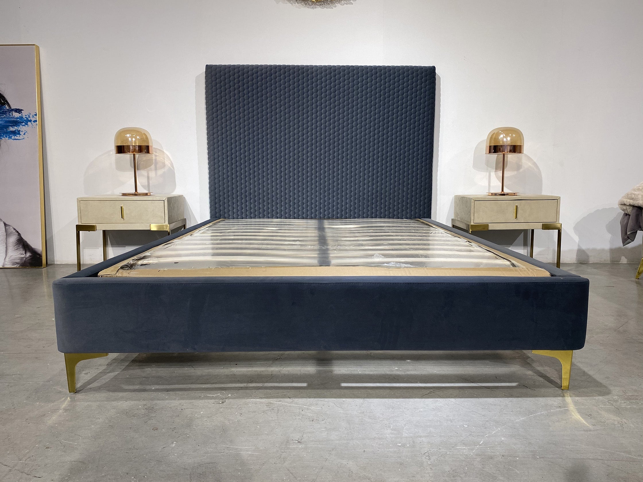 SK 77 Bedframe - GLARA HOME