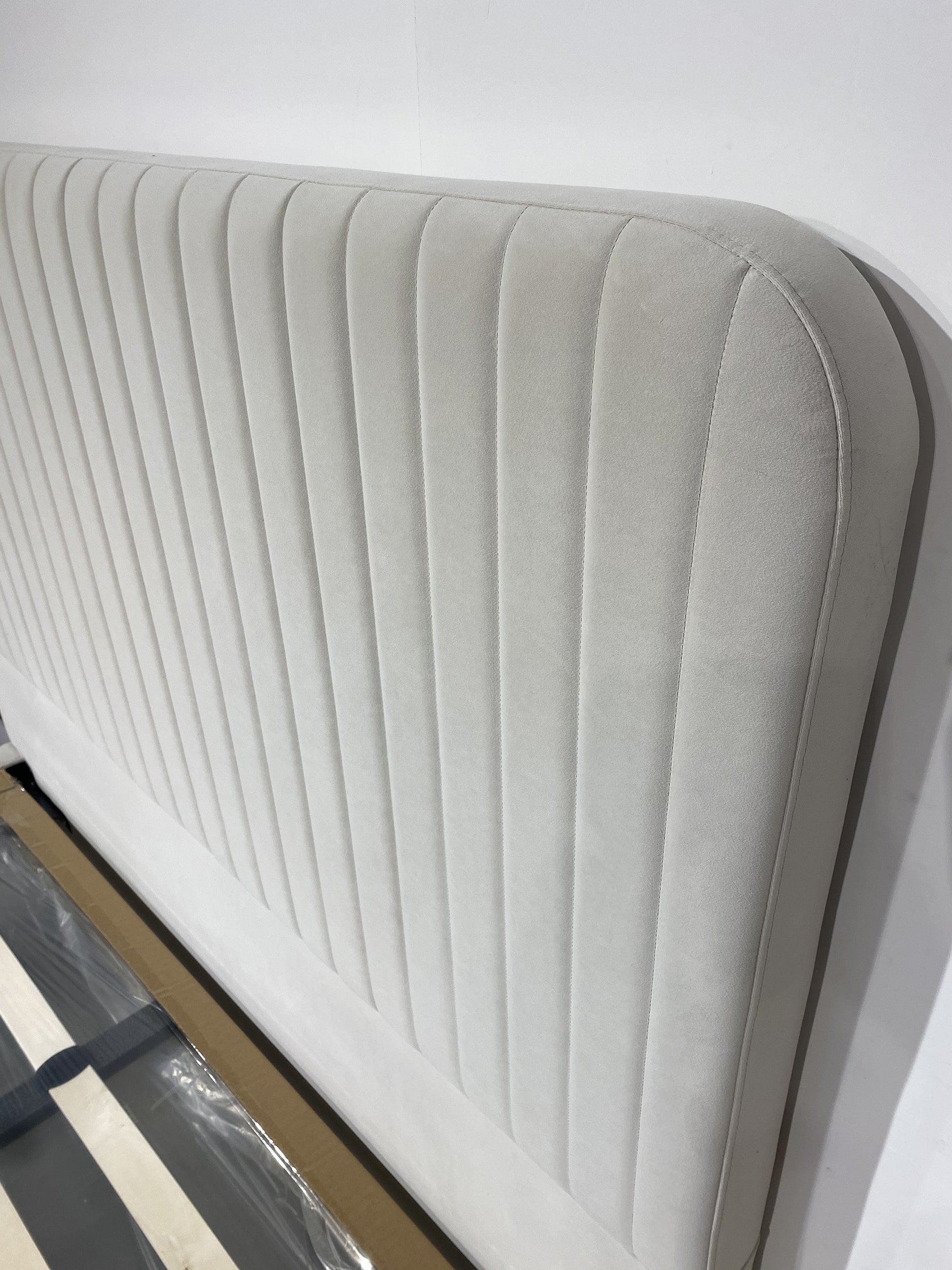 Velvet soft and sturdy bed frame