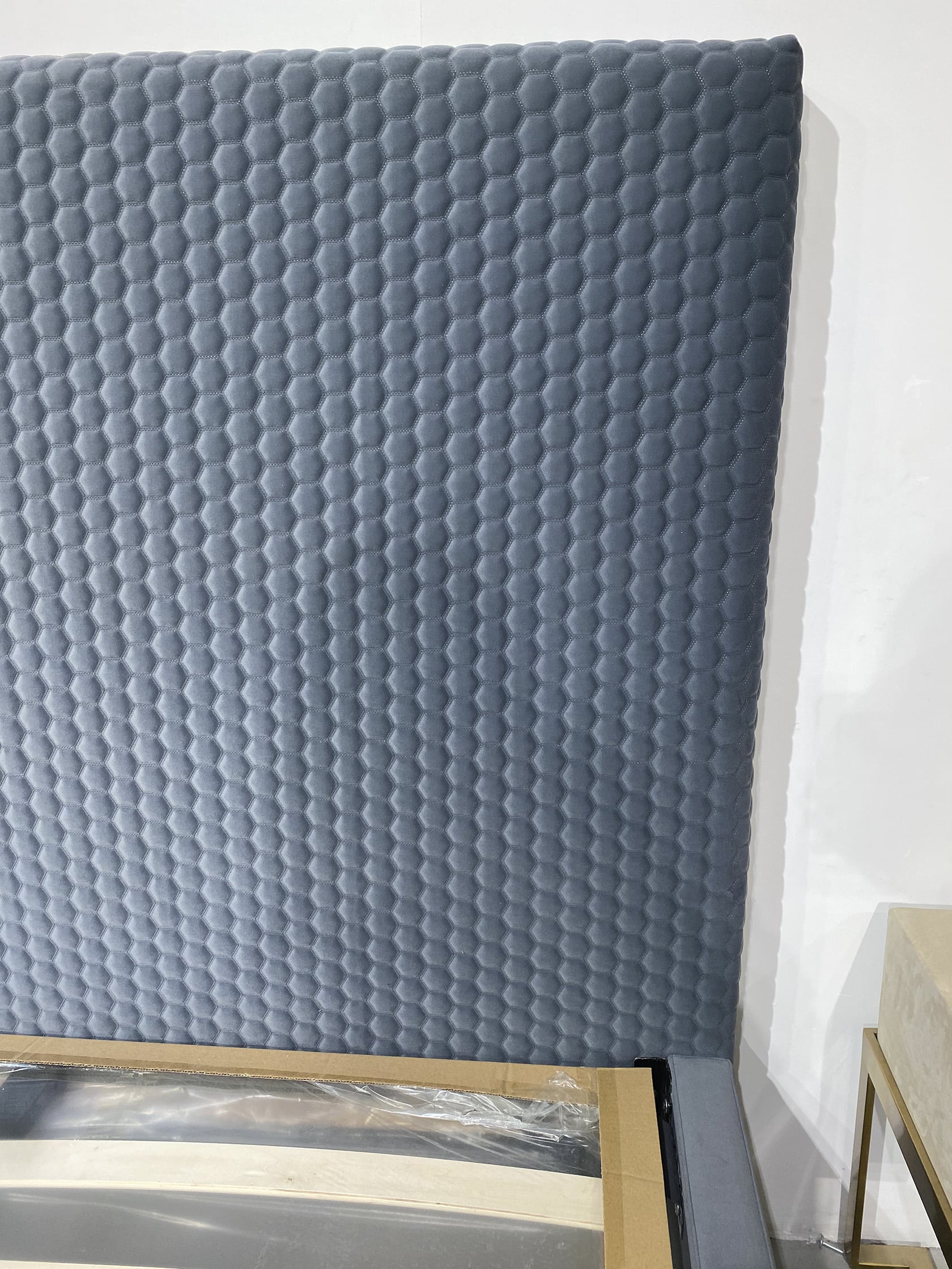 Pattern bed frame from glara home