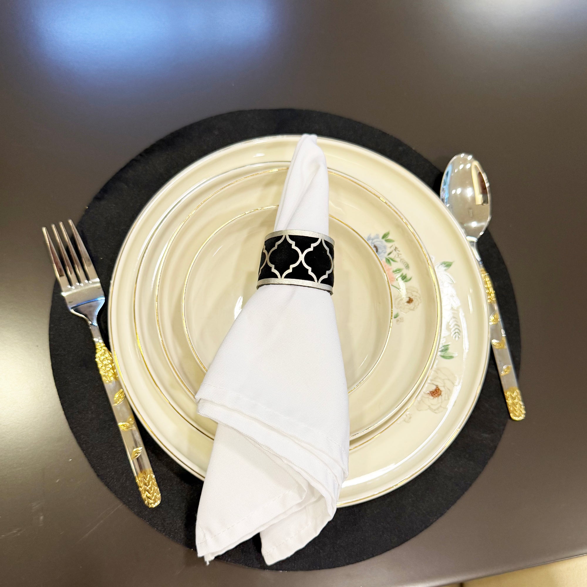 Bloom 26-Pieces Bone China Dinner Set – 24K Gold Rim & Floral Charm (SD-264)