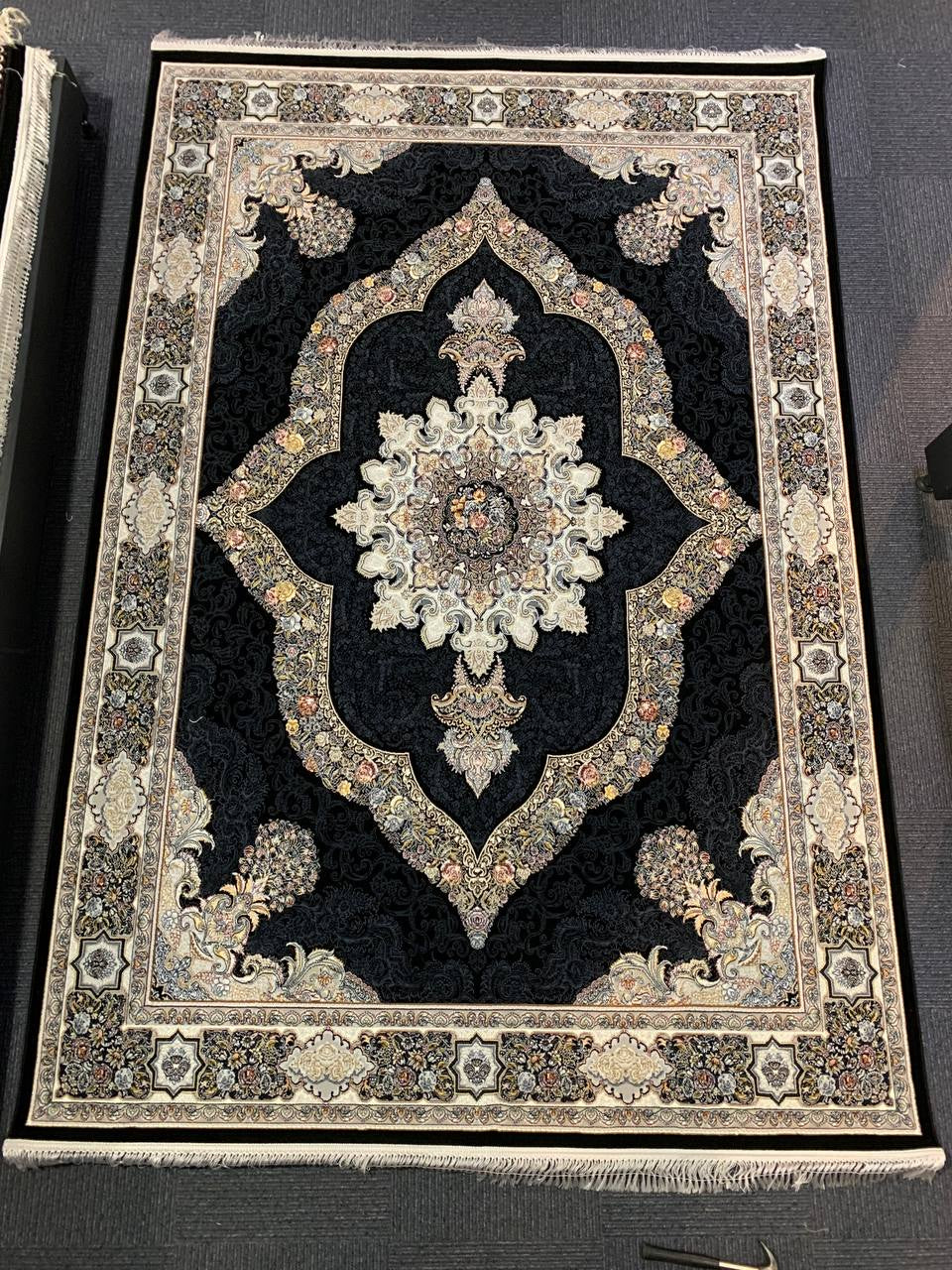 KARENA 700 Reed Persian Rug - GLARA HOME