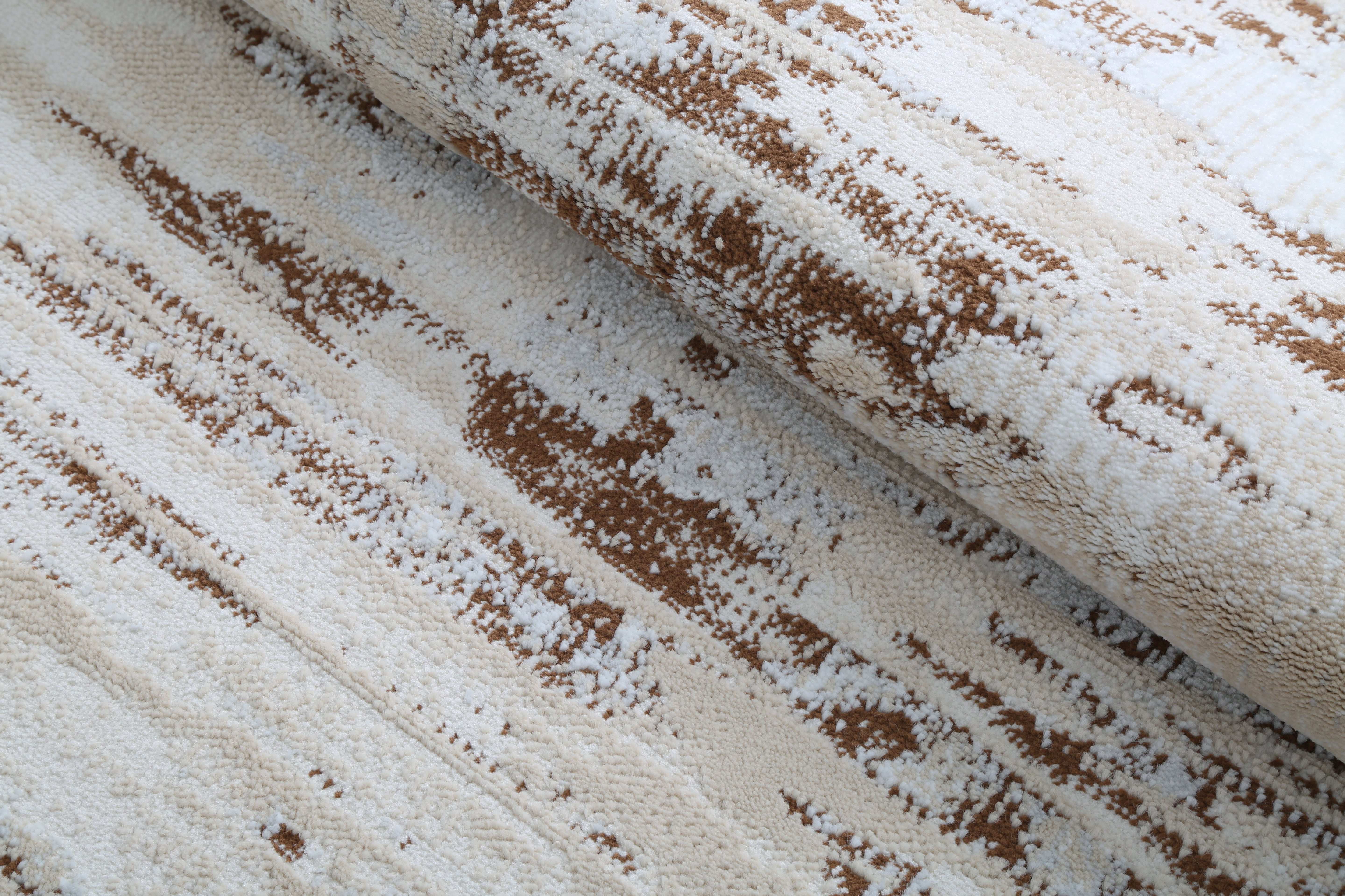 Glara Sandstone Abstract Rug – Warm Beige & Earth Tones (12mm Plush)