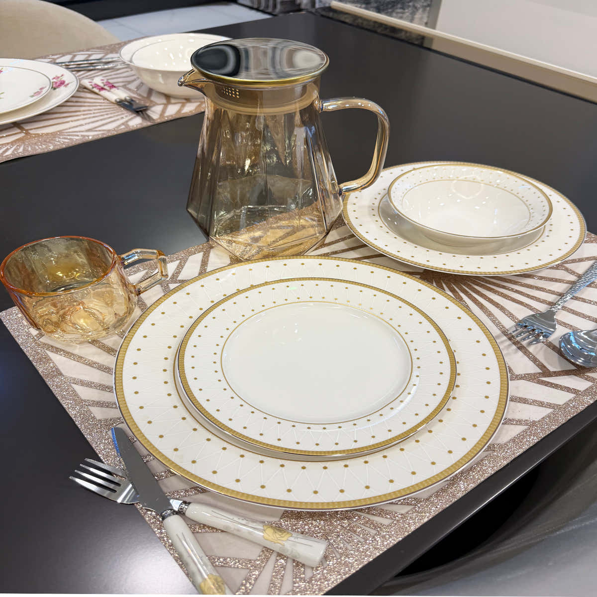 Classic Gold 26-Pieces Bone China Dinner Set – Timeless Luxury (SD-266) - GLARA HOME