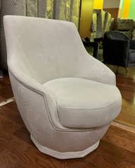 Diamond Accent Chair (Puma01 Cream/ Gold) - GLARA HOME
