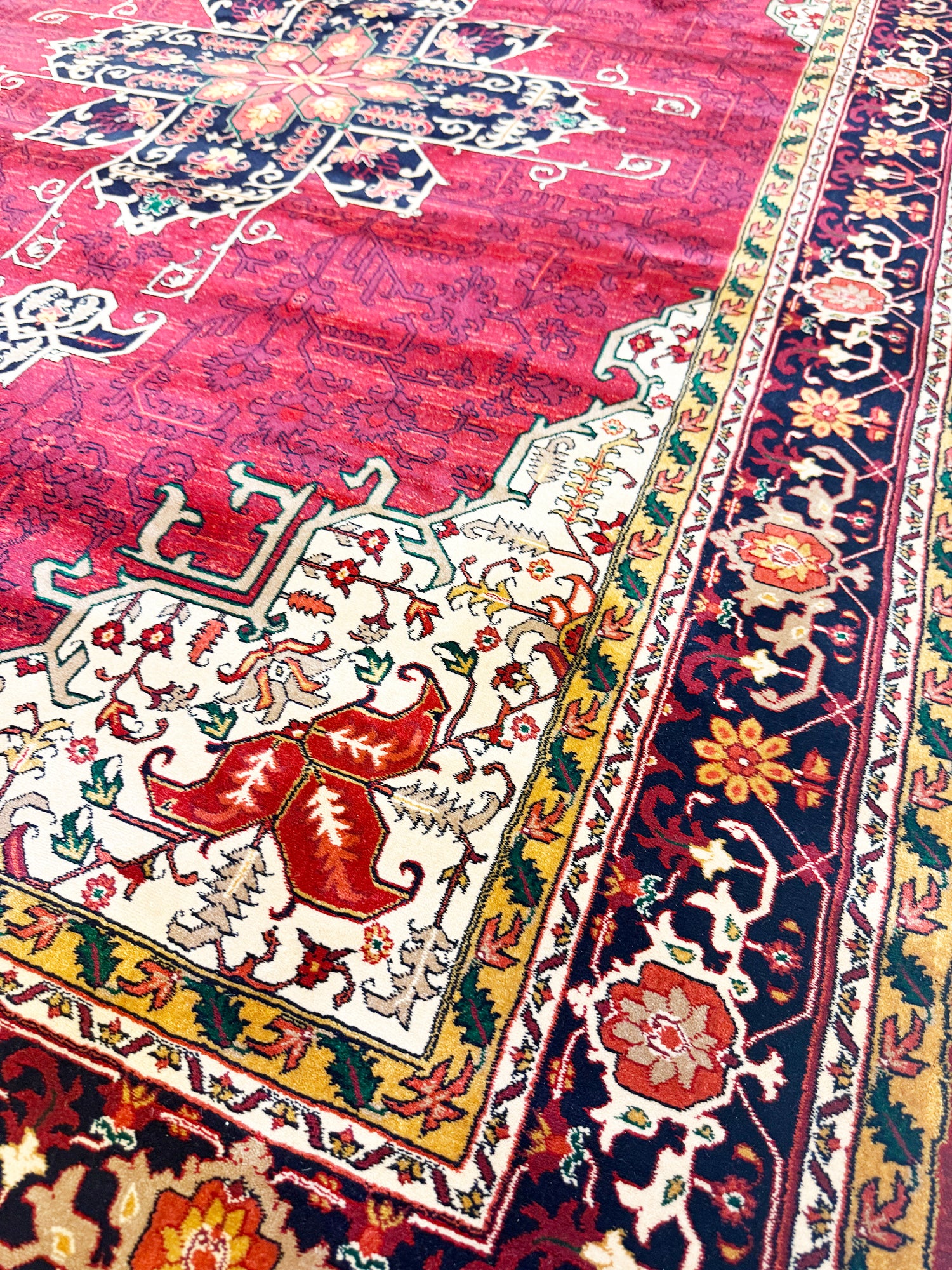 Persian Qashqai Red Area Rug ( Code 280 ) - GLARA HOME