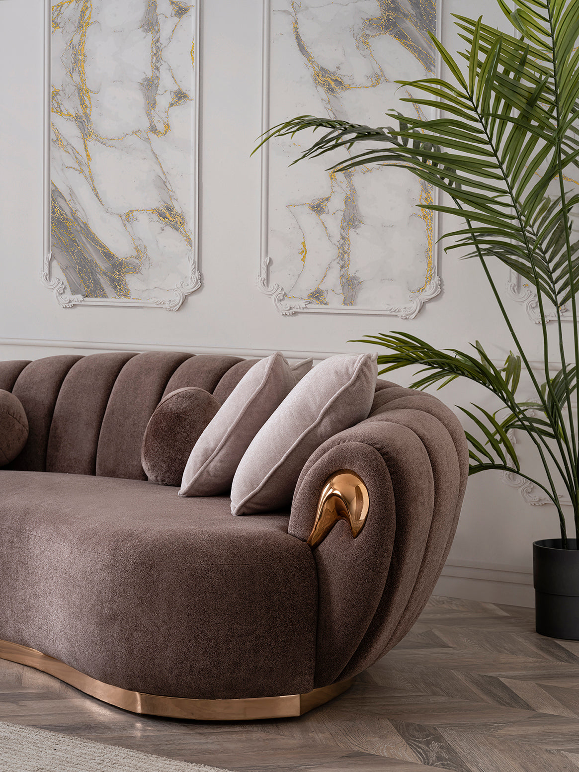 Prada Sofa ( Aura05 Brown/ Rose Gold ) - GLARA HOME