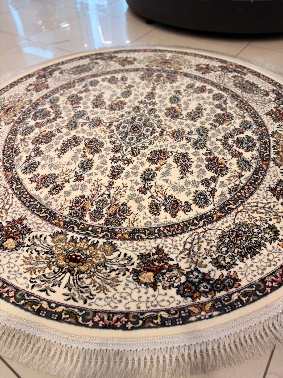 Shahan Cream Persian Rug - GLARA HOME