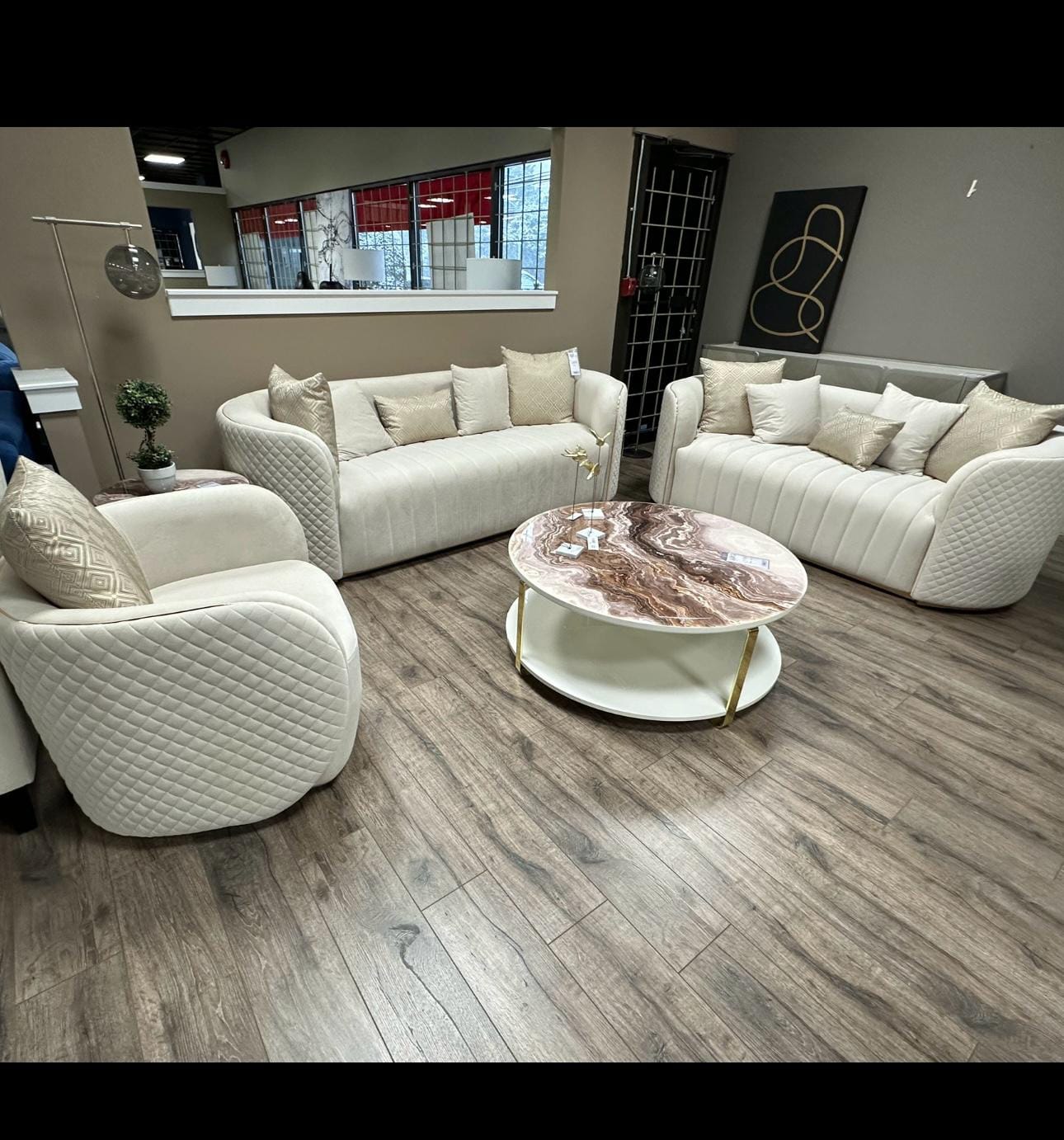 Gusto Sofa ( Max01 Cream/ Gold